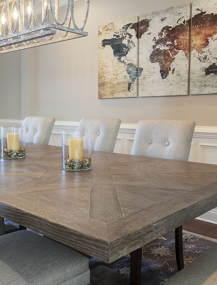 Exquisite Dining Room