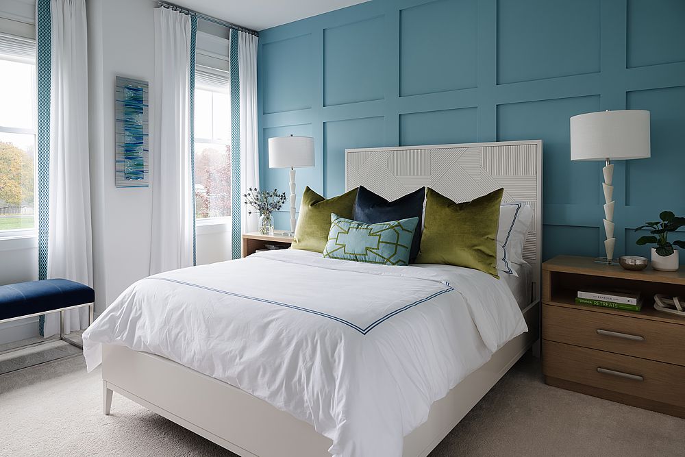 Bright colors create a gem of a luxury bedroom.